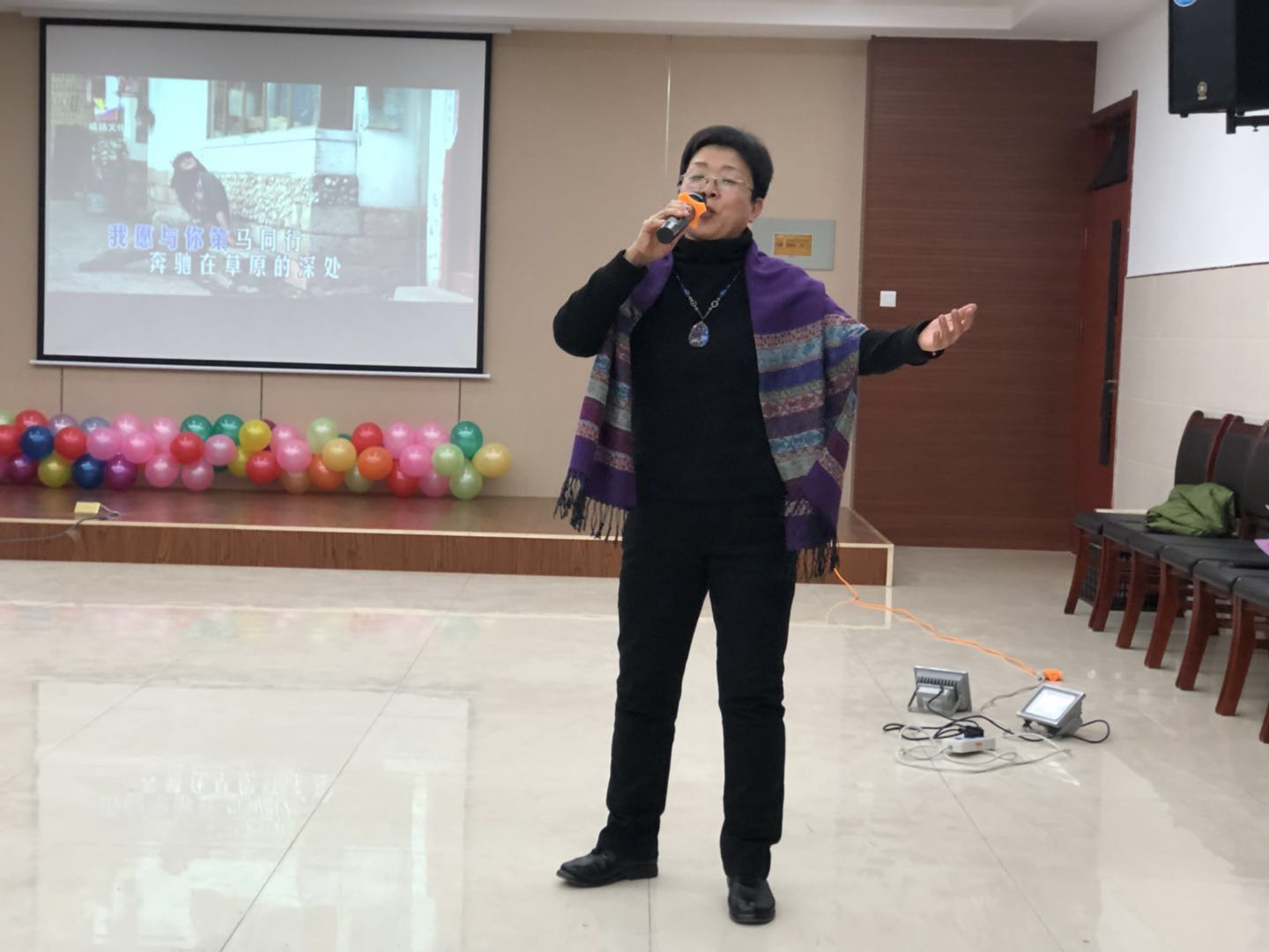 “青春飛揚，溫暖前行”我校成功舉辦2018年元旦聯(lián)歡會