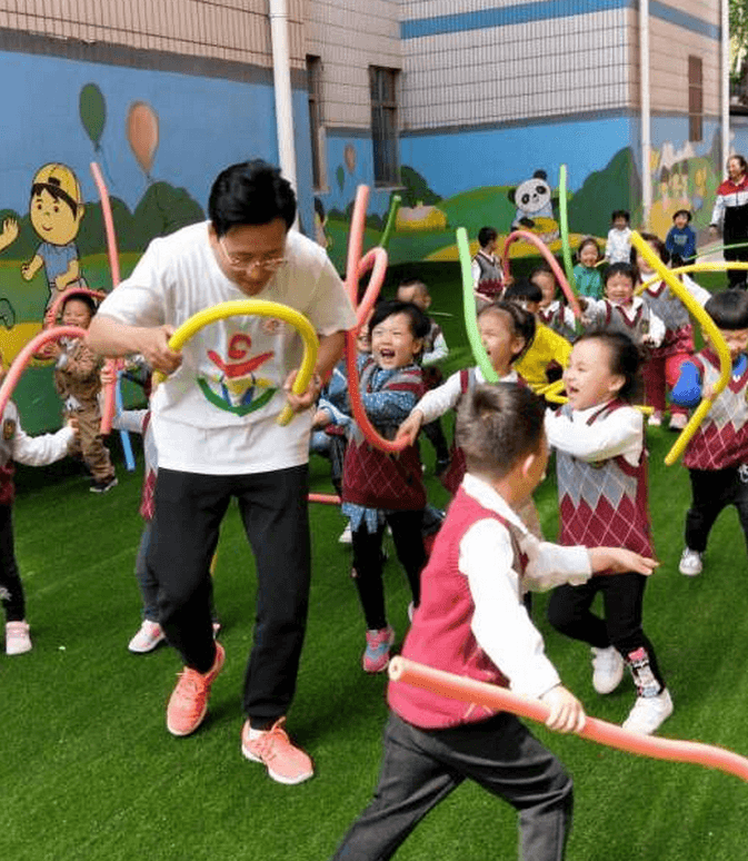 育兒知識幼兒園新生入園，家長十三忌