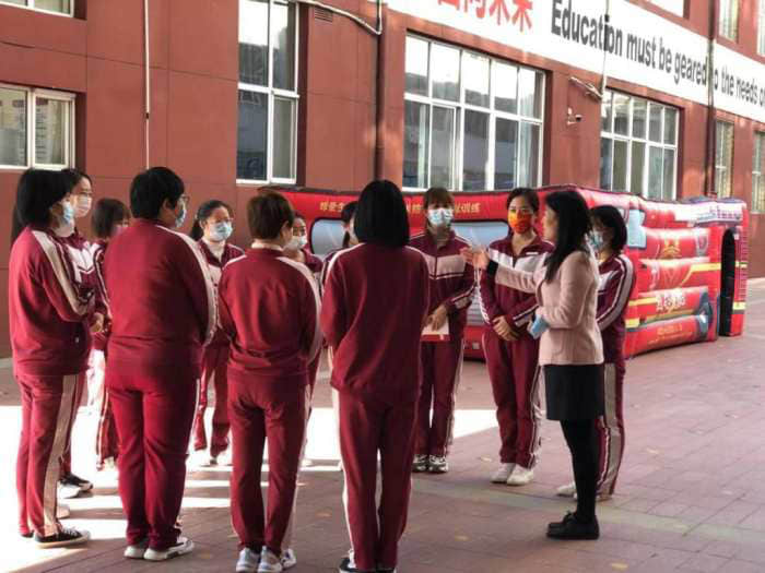 石家莊私立第一中學(xué)幼兒園“大手拉小手 幸福平安行”消防安全逃生親子演練活動圓滿成功！