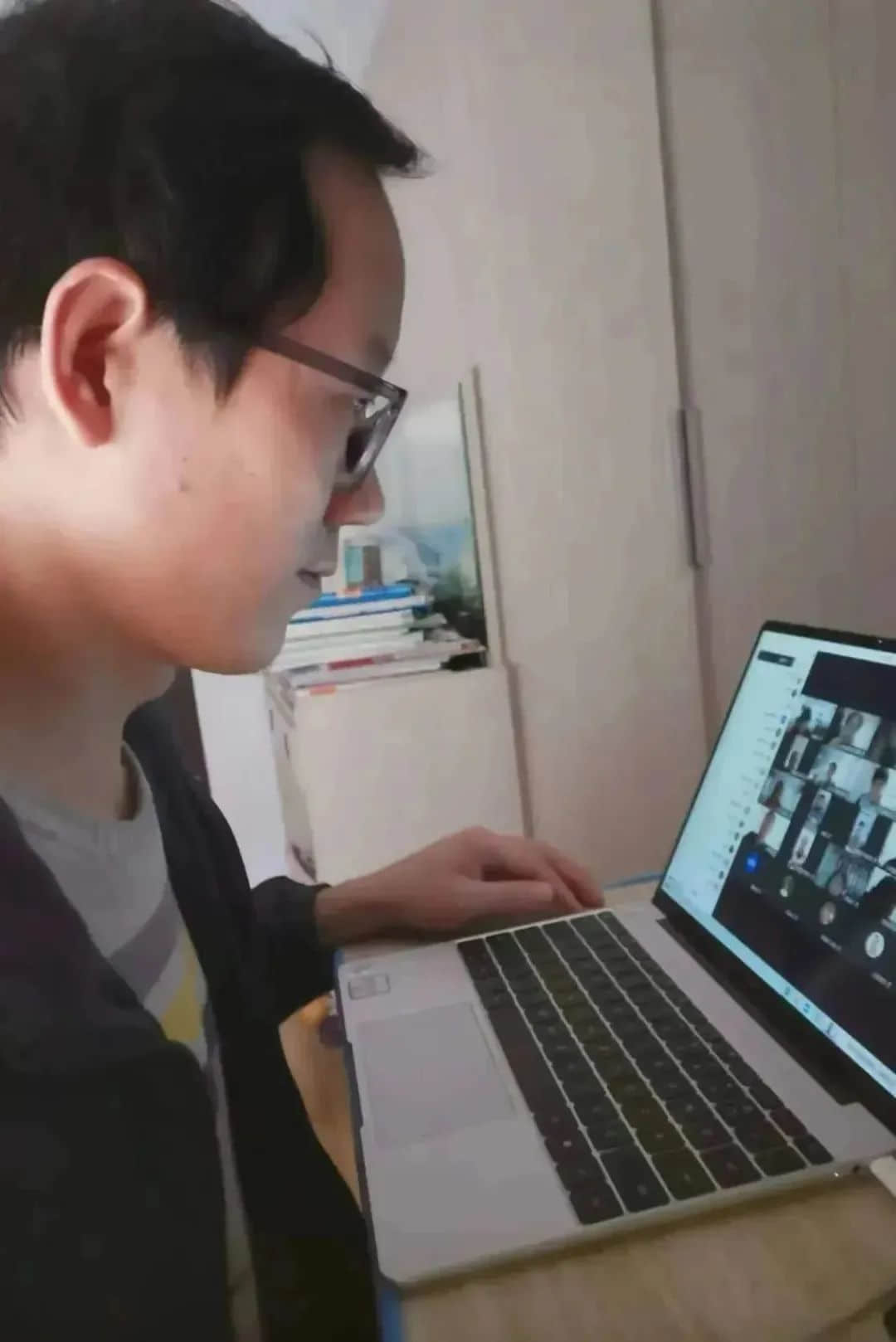 戮力同心聚云端 奮楫篤行向未來(lái)丨私立一中云端教育教學(xué)工作再部署專題會(huì)