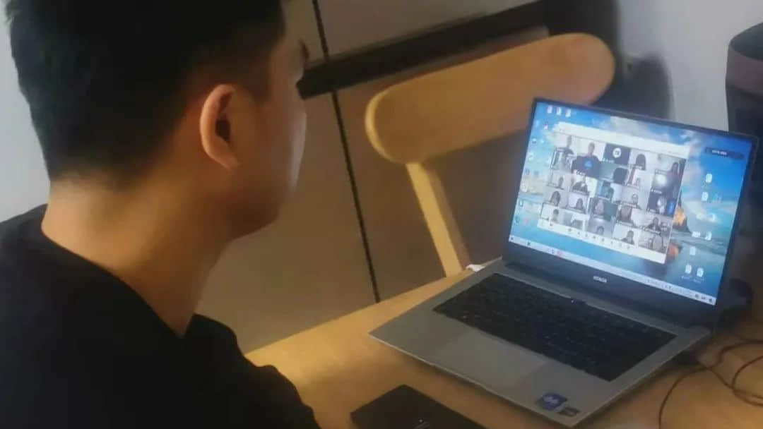 戮力同心聚云端 奮楫篤行向未來(lái)丨私立一中云端教育教學(xué)工作再部署專題會(huì)