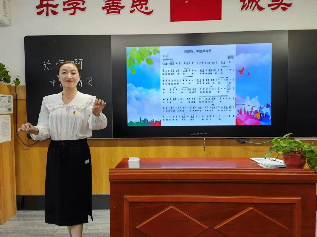 【2023?新年賀詞】心懷美好 讓夢發(fā)光｜石家莊私立一中附屬小學(xué)校長新年致辭