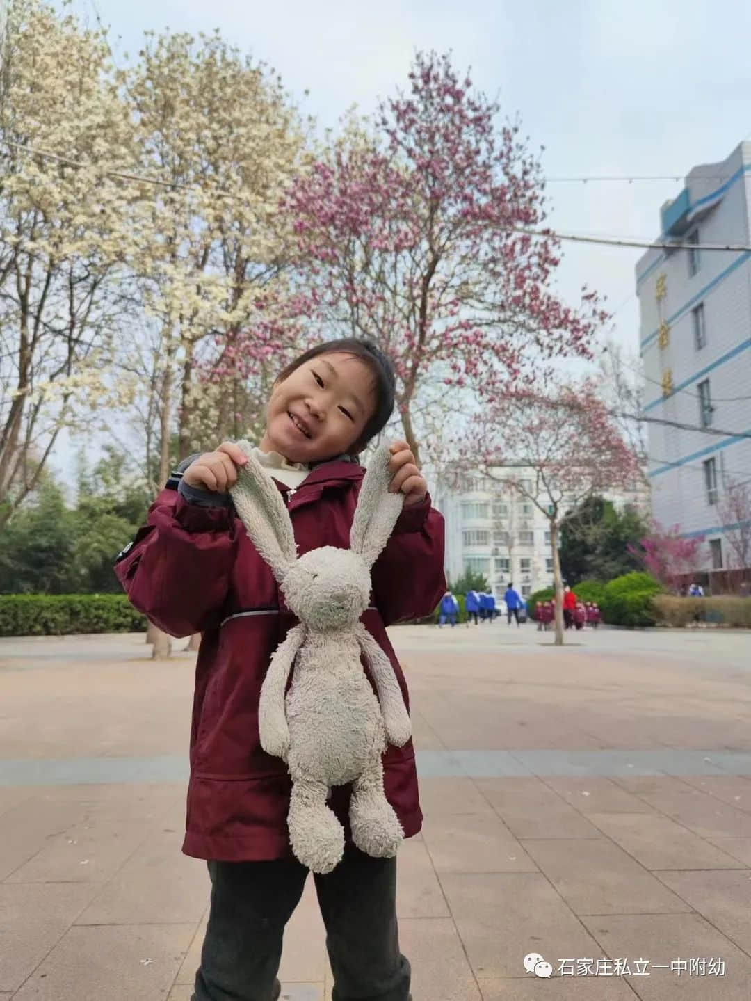 【幼之育】邂逅春日，“幼”見(jiàn)花開(kāi)