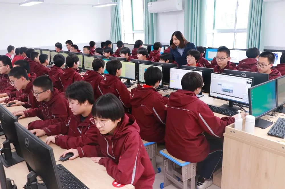 奔跑路上的燦爛細節(jié)