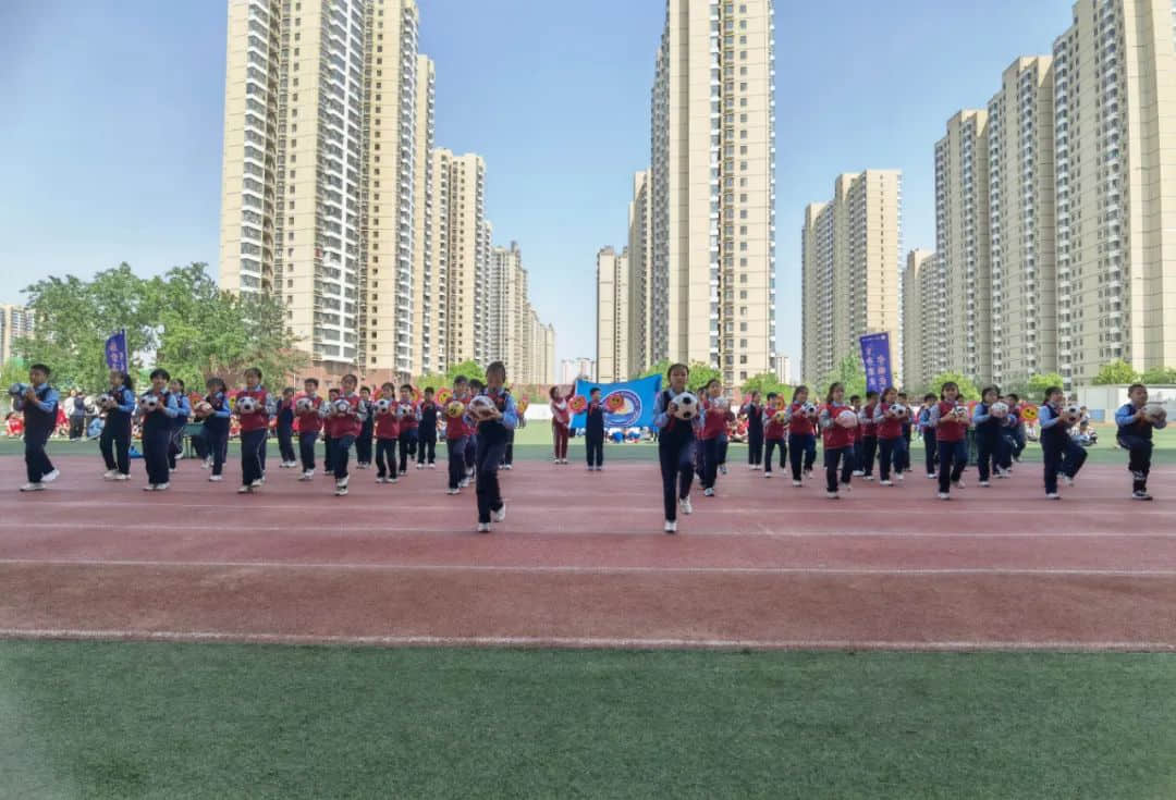 【立小?體育嘉年華】活力綻放今日 運動點燃激情｜私立一中附屬小學(xué)第二屆陽光體育節(jié)