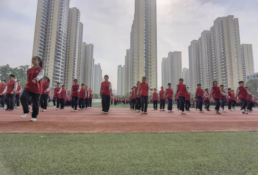 【立小?體育嘉年華】活力綻放今日 運動點燃激情｜私立一中附屬小學(xué)第二屆陽光體育節(jié)