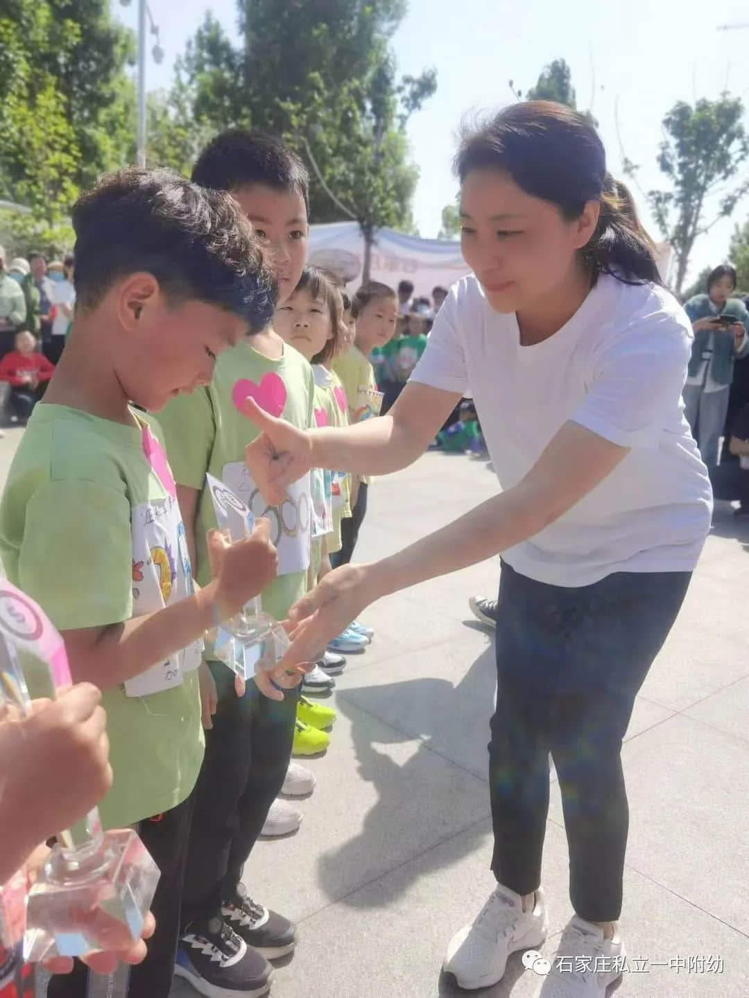 【親子運動會】石家莊市私立第一中學(xué)幼兒園首屆親子馬拉松——為愛奔跑，勇敢做自己