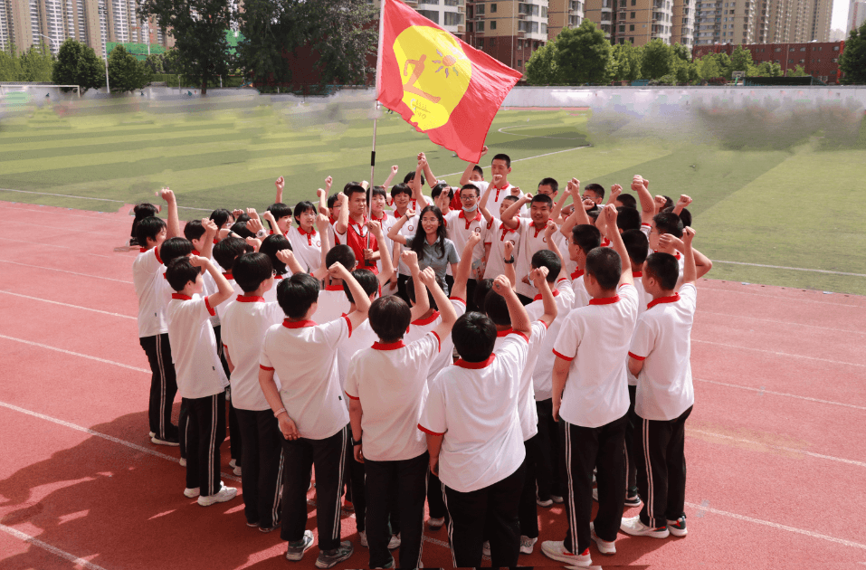 師者如光 微以致遠(yuǎn)丨記我校優(yōu)秀班主任--樊璐瑤