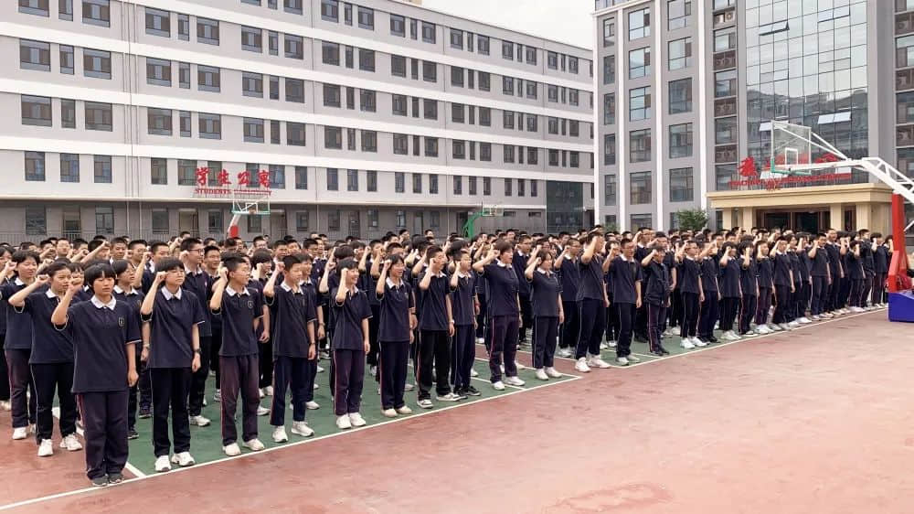 石家莊私立一中祝全市中考學(xué)子金榜題名！