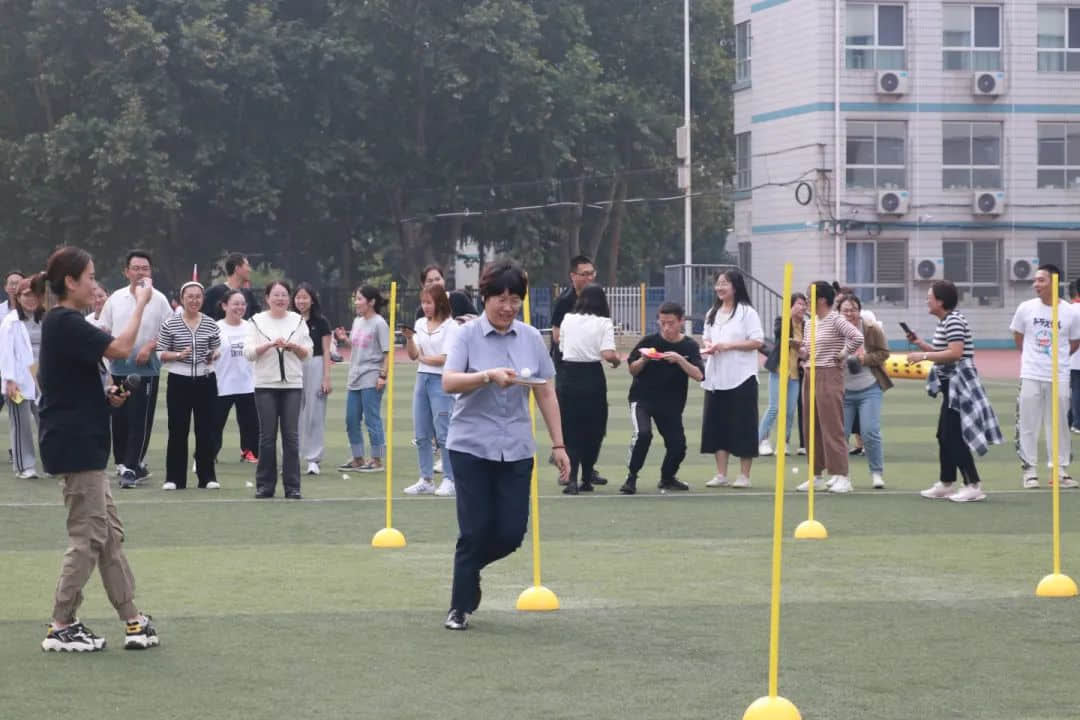 熱血燃青春 少年正風(fēng)華丨石家莊私立第一中學(xué)2023年秋季運動會圓滿舉行