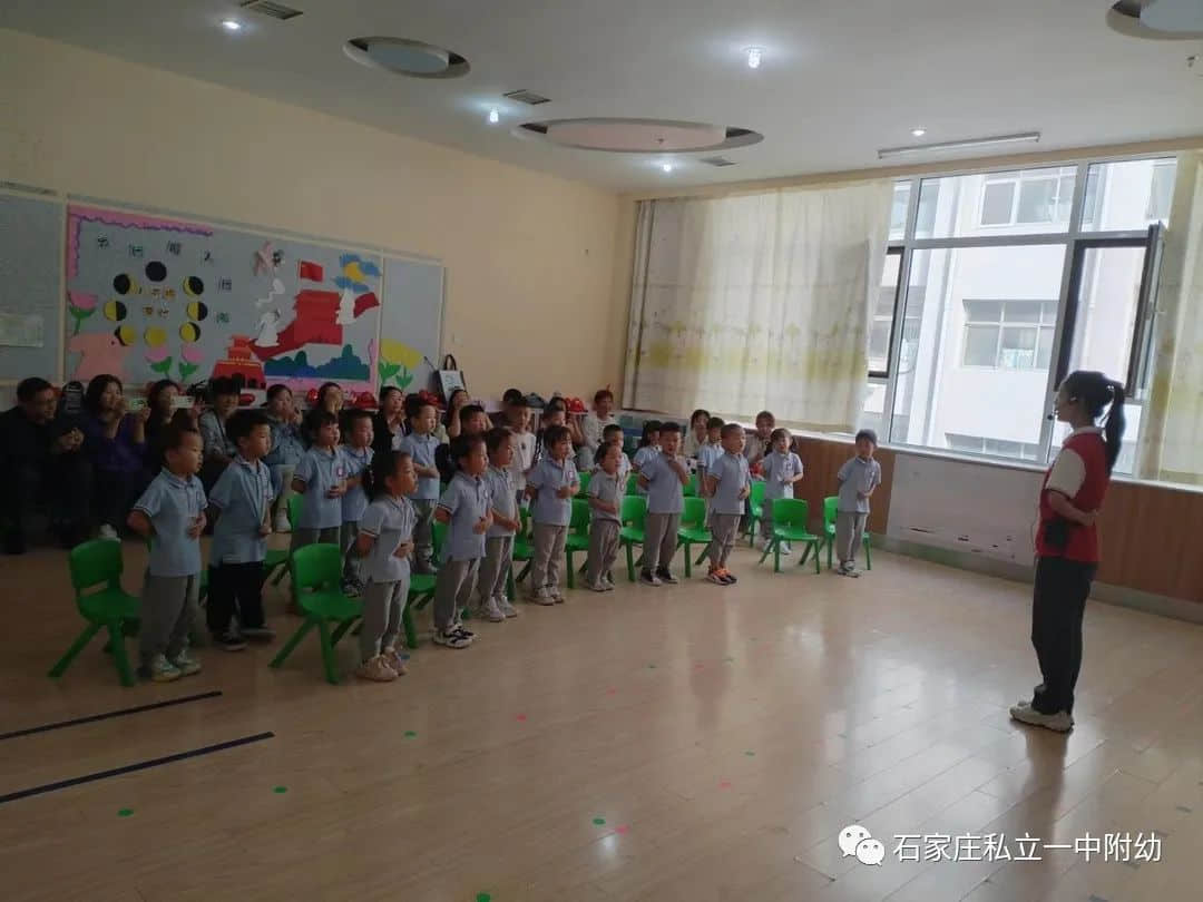 半日陪伴 見證成長(zhǎng)—石家莊私立第一中學(xué)幼兒園家長(zhǎng)開放日活動(dòng)