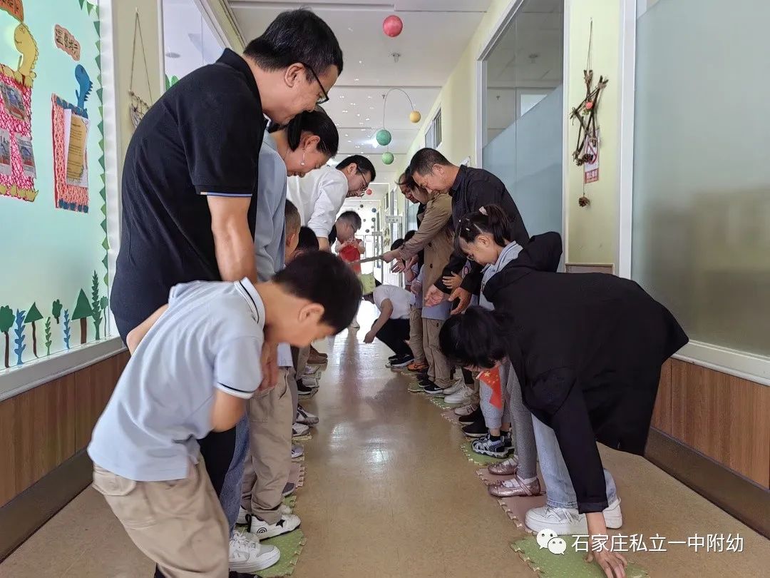 半日陪伴 見證成長(zhǎng)—石家莊私立第一中學(xué)幼兒園家長(zhǎng)開放日活動(dòng)
