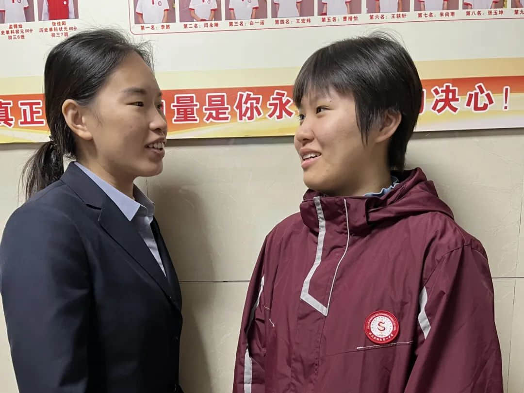 榜樣領航 逐夢前行丨初三年級期中考試表彰催人奮進