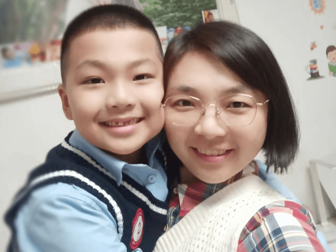【預(yù)?感恩】知恩于心 感恩“預(yù)”行——石家莊私立一中附小預(yù)科部|以愛(ài)之名 預(yù)娃感恩行