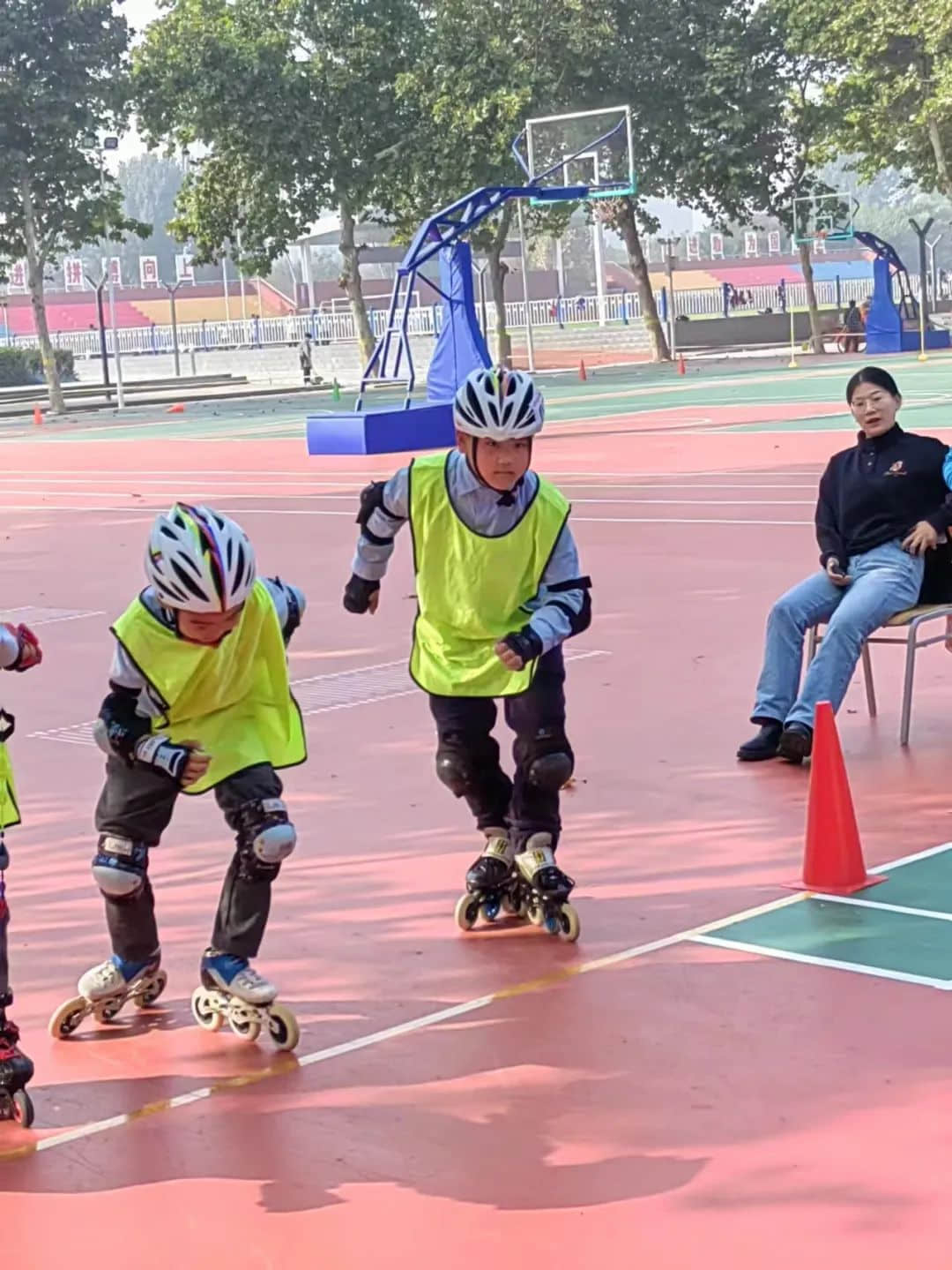 【立小?喜報(bào)】喜報(bào)來啦！我校在高新區(qū)第五屆校園冰雪運(yùn)動(dòng)會(huì)榮獲佳績(jī)