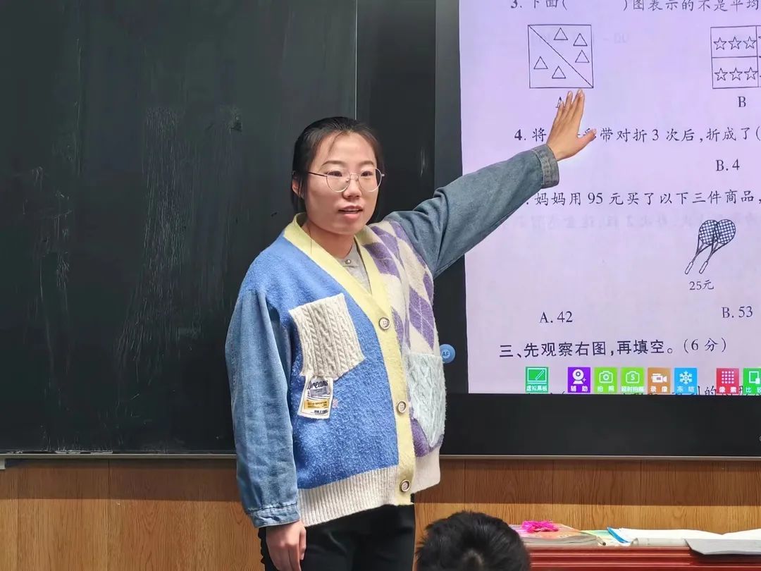 【立小?聚焦教學(xué)】推門聽課促成長 收心歸位新起航｜石家莊私立一中附屬小學(xué)開展新學(xué)期“推門聽課”活動