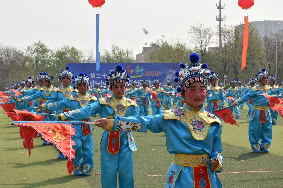 【立小?五立德育】藝起舞動 國韻生香︱高新區(qū)運(yùn)動會立小大型戲曲操紀(jì)實(shí)