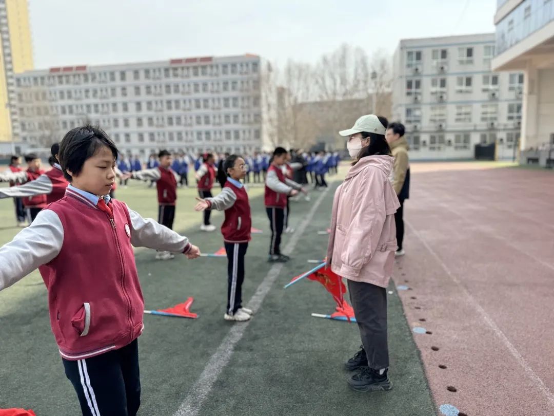 【立小?五立德育】藝起舞動 國韻生香︱高新區(qū)運(yùn)動會立小大型戲曲操紀(jì)實(shí)