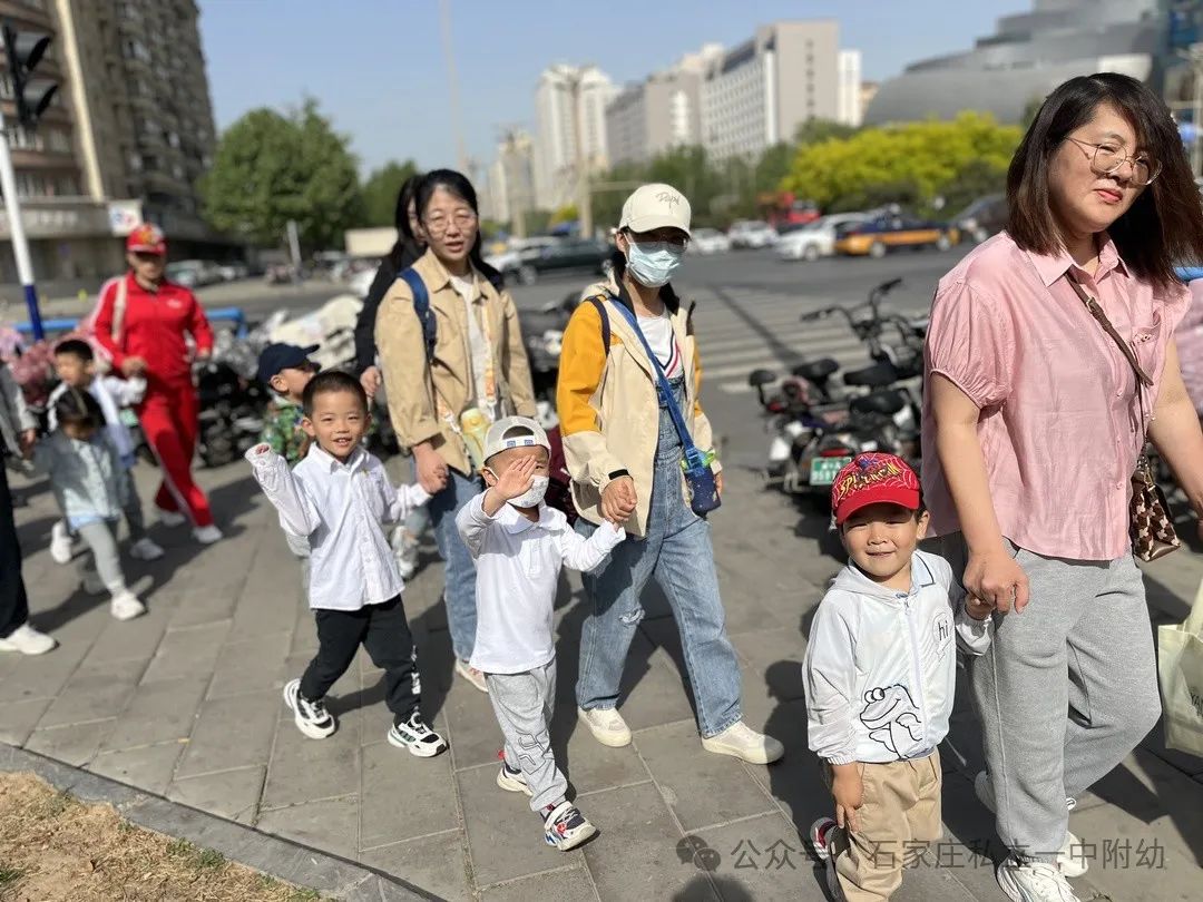 【春游】時(shí)光恰好 “幼趣”春游---幼兒科技館之行