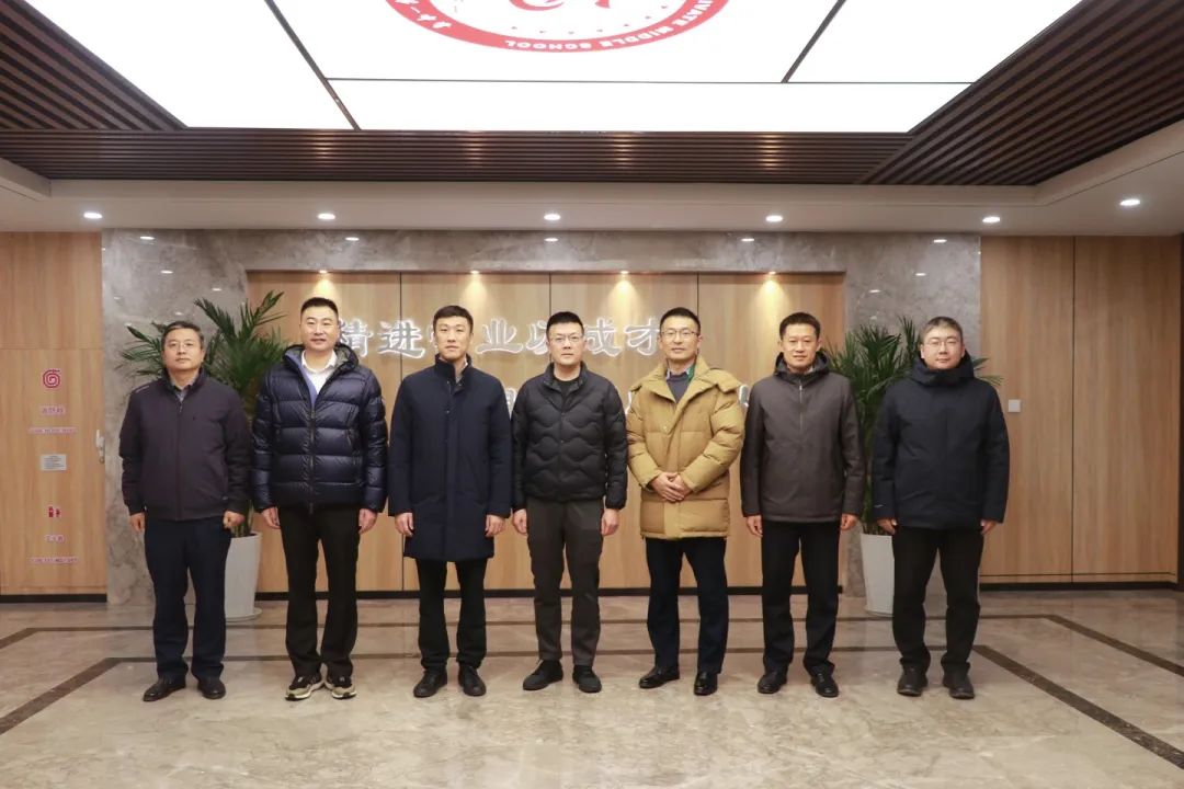 985、211名校面對(duì)面丨國(guó)防科技大學(xué)走進(jìn)私立一中