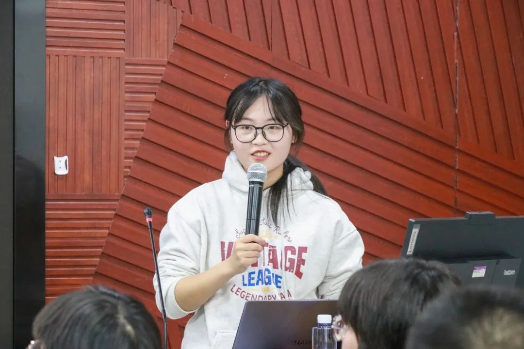 私立一中學(xué)子走進(jìn)清華丨逐夢(mèng)頂尖學(xué)府，點(diǎn)燃青春夢(mèng)想！